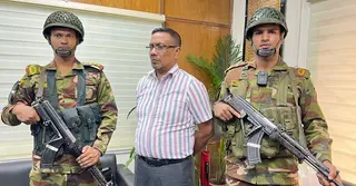 ভুয়া মেজর সেজে প্রতারণার চেষ্টা, সেনাবাহিনীর হাতে আটক